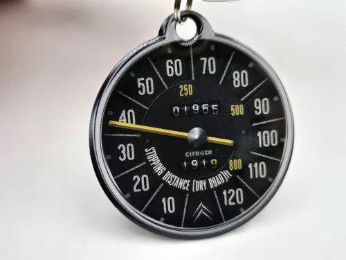 Citroen km óra kulcstartó