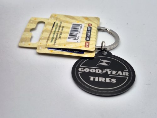 Good Year kulcstartó