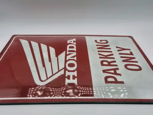Honda Parking Only - fémplakát  fém tábla (30x40cm)