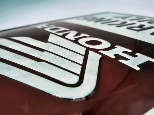 Honda Parking Only - fémplakát  fém tábla (30x40cm)