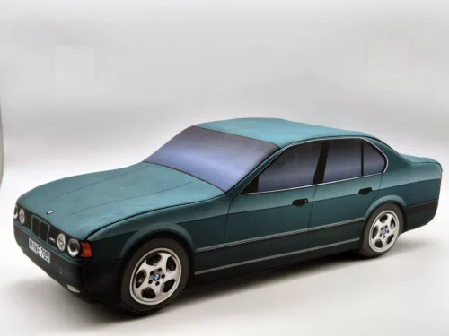 BMW E34 M5 sedan plüss autó - zöld