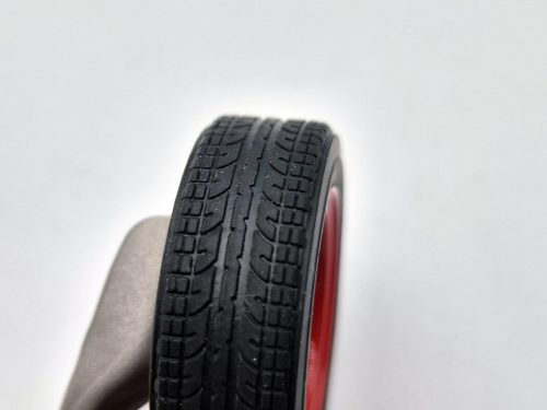 1:18-as AUTOart felni kulcstartó - piros