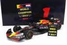 RED BULL - F1 RB18 TEAM ORACLE RED BULL RACING N 1 WINNER JAPAN GP WITH PIT BOARD WORLD CHAMPION 2022 MAX VERSTAPPEN