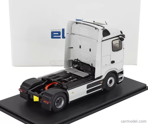 MERCEDES BENZ  E-ACTROS 600 TRACTOR TRUCK 2-ASSI 2025 - EXCLUSIVE CARMODEL  LIGHT GREY