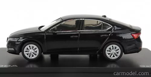 SKODA  OCTAVIA IV BERLINE 2020