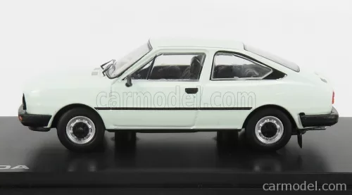 SKODA  GARDE 1982  WHITE