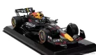 RED BULL  F1  RB20 TEAM ORACLE RED BULL RACING N 1 WORLD CHAMPION SEASON 2024 MAX VERSTAPPEN - WITH PILOT AND SHOWCASE  BLUE YELLOW RED