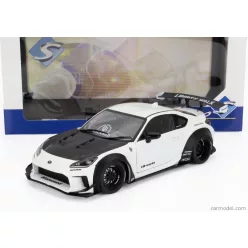 TOYOTA  GR86 LBWK BODY KIT COUPE 2024  WHITE PEARL BLACK