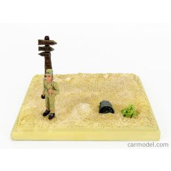 DIORAMA  SOLDATO NEL DESERTO - DESERT MAN  BEIGE