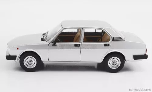 ALFA ROMEO  ALFETTA BERLINA 2000L 1978