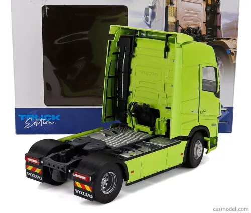 VOLVO  FH16 750 GLOBETROTTER XL TRACTOR TRUCK 2-ASSI 2021  NEON GREEN