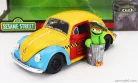 VOLKSWAGEN  BEETLE MAGGIOLINO WITH OSCAR THE GROUNCH SESAME STREET FIGURE 1959