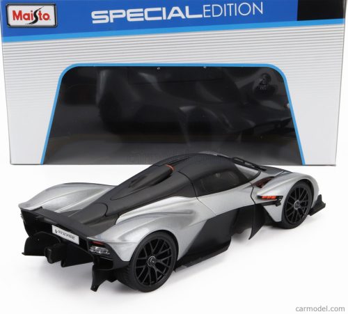 ASTON MARTIN  VALKYRIE 2022  SILVER