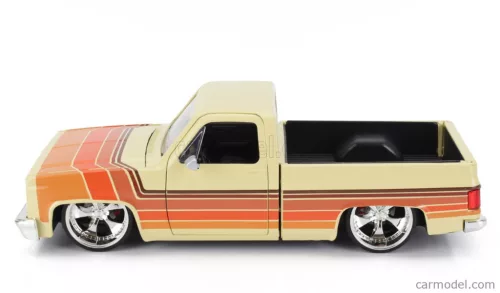 CHEVROLET  C-10 PICK-UP CUSTOM 1985  CREAM BROWN ORANGE