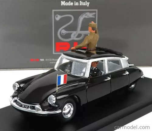 CITROEN  DS19 CABRIOLET WITH GENERAL DE GAULLE AND DRIVER FIGURE 1960