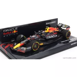   RED BULL  F1  RB18 TEAM ORACLE RED BULL RACING N 11 HUNGARIAN GP 2022 SERGIO PEREZ  MATT BLUE YELLOW RED