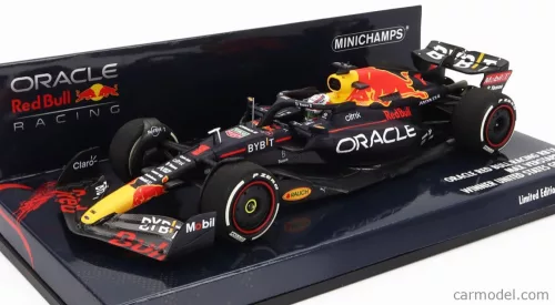 RED BULL  F1  RB18 TEAM ORACLE RED BULL RACING N 1 WINNER AUSTIN USA GP WORLD CHAMPION 2022 MAX VERSTAPPEN  MATT BLUE YELLOW RED