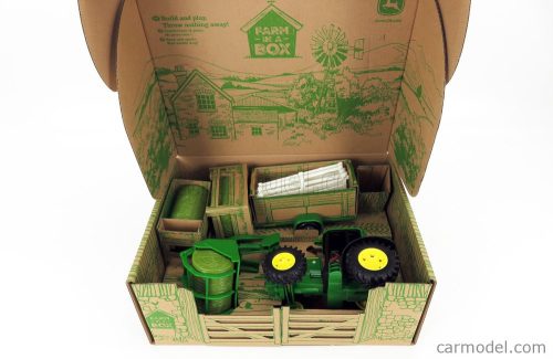 ACCESSORIES  DIORAMA FARM BUILDING WITH TRACTOR JOHN DEERE AND TRAILER  GREEN YELLOW