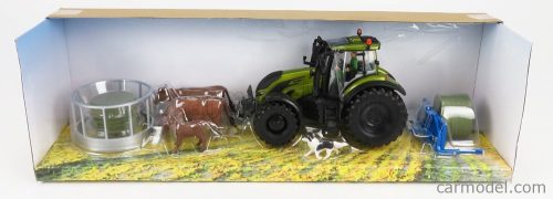 VALTRA  T254 TRACTOR WITH PLAYSET FLEMING BALE LIFTER 2019  GREEN