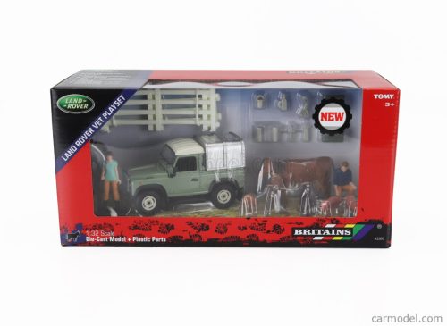 LAND ROVER  LAND DEFENDER 90 PICK-UP CLOSED WITH ANIMALS AND FIGURES 1984  GREEN SILVER