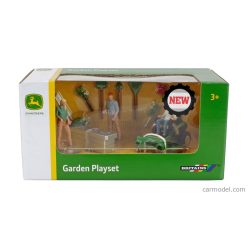 JOHN DEERE  SET GARDEN PLAYSET WITH FIGURES  GREEN