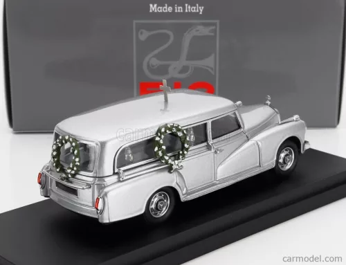 MERCEDES BENZ  300D HEARSE - CARRO FUNEBRE - FUNERAL CAR 1960  SILVER