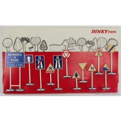   ACCESSORIES  CARTELLI SEGNALETICA STRADALE - PANNEAUX DE SIGNALISATION ROUTIERE ROUTE  VARIOUS