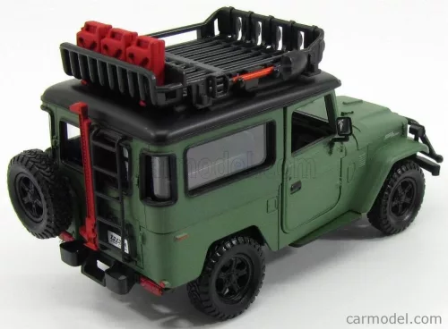 TOYOTA  FJ40 LAND CRUISER HARD-TOP CLOSED OFF ROAD VERSION 1980  MATT GREEN BLACK