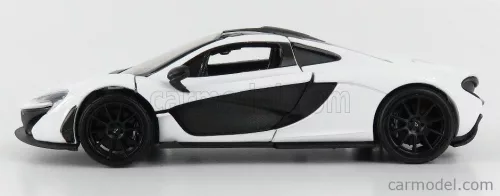 McLAREN  P1 2013  WHITE