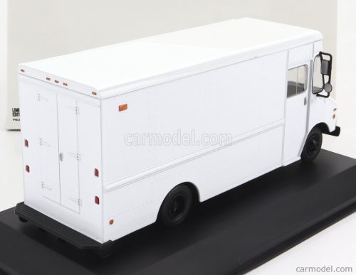 GRUMMAN  OLSON VAN 1993  WHITE