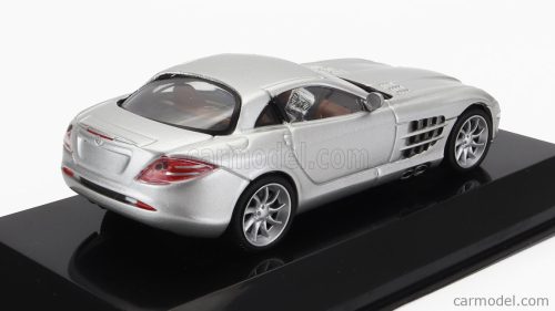 MERCEDES BENZ  SLR McLAREN 2003 - CON VETRINA - WITH SHOWCASE  SILVER