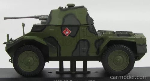 PANHARD  AMD 35 178 TANK 6eme' CUIRASSIERS 1ere' DLM NETHERLANDS 1940 - DAMAGE DISPLAY BOX  MILITARY GREEN