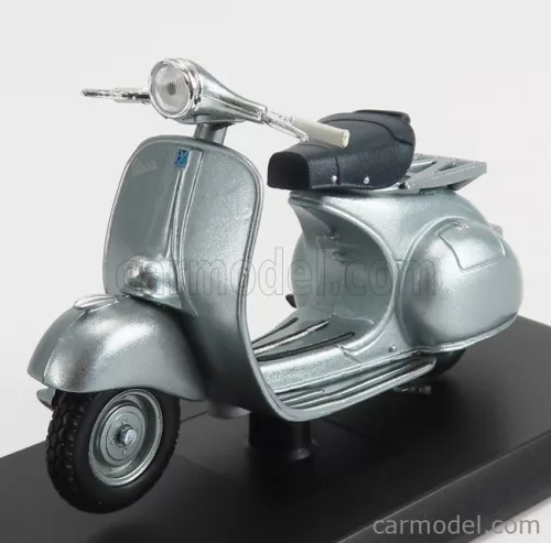 PIAGGIO  VESPA 150 1957  SILVER