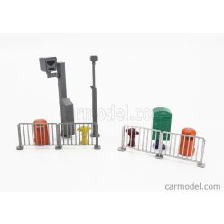   ACCESSORIES  SET TRANSENNE STREET - BARRICADES - SEMAFORO - TRAFFIC-LIGHTS  /