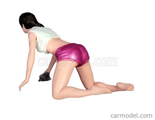 FIGURES  CAR WASHER GIRL - KIM  VARIOUS