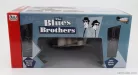 DODGE  MONACO BLUESMOBILE WITH THE HORN ON THE ROOF 1974 - WITH THE BLUES BROTHERS FIGURES  BLACK WHITE