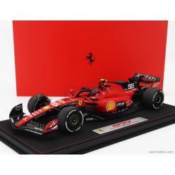   FERRARI  F1  SF-23 TEAM SCUDERIA FERRARI N 55 WINNER SINGAPORE GP 2023 CARLOS SAINZ - CON VETRINA - WITH SHOWCASE  RED BLACK