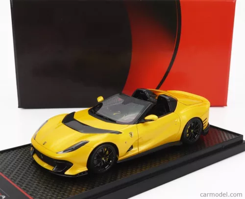 FERRARI  812 COMPETIZIONE A SPIDER 2022 - BLACK WHEELS  GIALLO TRISTRATO - YELLOW MET