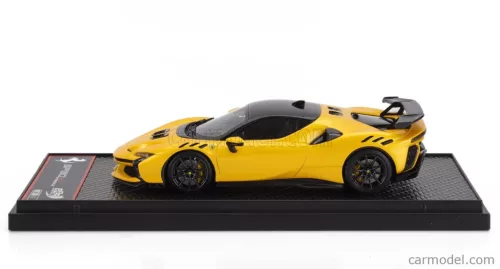 FERRARI  SF90 XX STRADALE 2024 - CARBON WHEELS  GIALLO TRISTRATO - YELLOW MET BLACK CARBON