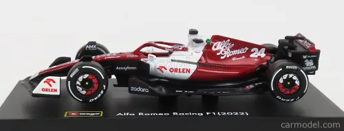 ALFA ROMEO  F1  C42 TEAM ORLEN RACING N 24 BAHRAIN GP 2022 GUANYU ZHOU - WITH HELMET AND PLASTIC SHOWCASE - EXCLUSIVE CARMODEL  WHITE RED MET