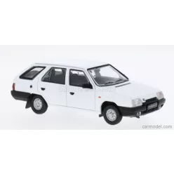 SKODA  FORMAN SW STATION WAGON 1990  WHITE