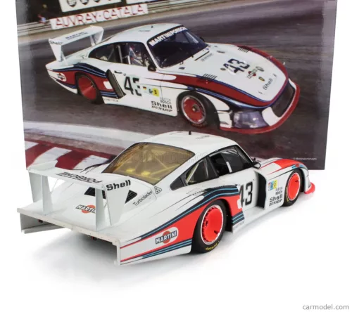 PORSCHE  935/78 3.2L TWIN TURBO MOBY DICK TEAM MARTINI RACING PORSCHE SYSTEM N 43 24h LE MANS 1978 ROLF STOMMELEN - MANFRED SCHURTI  WHITE BLUE RED