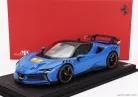 FERRARI  SF90 XX STRADALE 2024 - CON VETRINA - WITH SHOWCASE  AZZURRO DINO - BLUE YELLOW BLACK