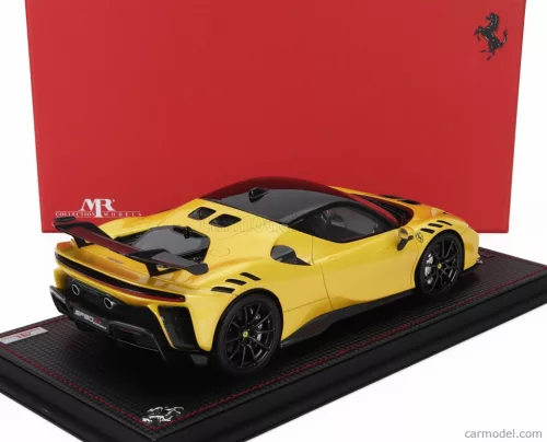 FERRARI  SF90 XX STRADALE 2024 - CON VETRINA - WITH SHOWCASE  GIALLO TRISTRATO - YELLOW MET BLACK