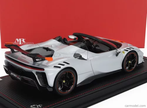 FERRARI  SF90 XX STRADALE SPIDER 2024 - CON VETRINA - WITH SHOWCASE  BIANCO ARTICO - WHITE MET ORANGE BLACK