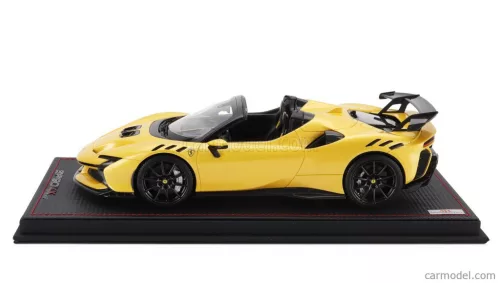 FERRARI  SF90 XX STRADALE SPIDER 2024 - CON VETRINA - WITH SHOWCASE  GIALLO TRISTRATO - YELLOW MET BLACK