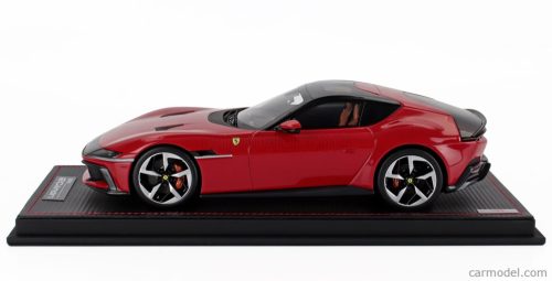 FERRARI  12CILINDRI COUPE V12 830cv 2024 - CON VETRINA - WITH SHOWCASE  ROSSO CORSA - RED
