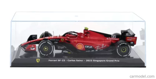 FERRARI  F1  SF-23 TEAM SCUDERIA FERRARI N 55 WINNER SINGAPORE GP 2023 CARLOS SAINZ - CON VETRINA - WITH SHOWCASE  RED BLACK