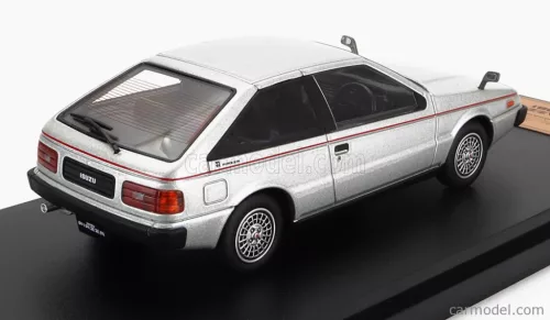 ISUZU  PIAZZA (JR130) 1981  SILVER