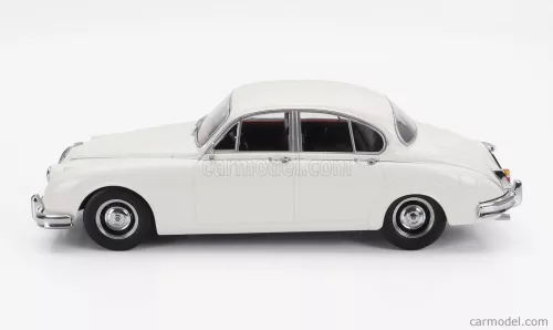 DAIMLER - 250 V6 RHD 1962 - BLACK INTERIOR